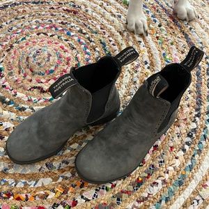 Blundstones High Top